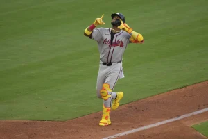 Matt Olson’s ironman streak hits 746 games, surpassing Pete Rose and climbing MLB’s all-time leaderboard