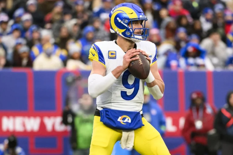 Matthew Stafford Back Injury Update Raises Concerns Over Rams QB’s Playing Future Matthew Stafford Back Injury Update Raises Concerns Over Rams QB’s Playing Future
