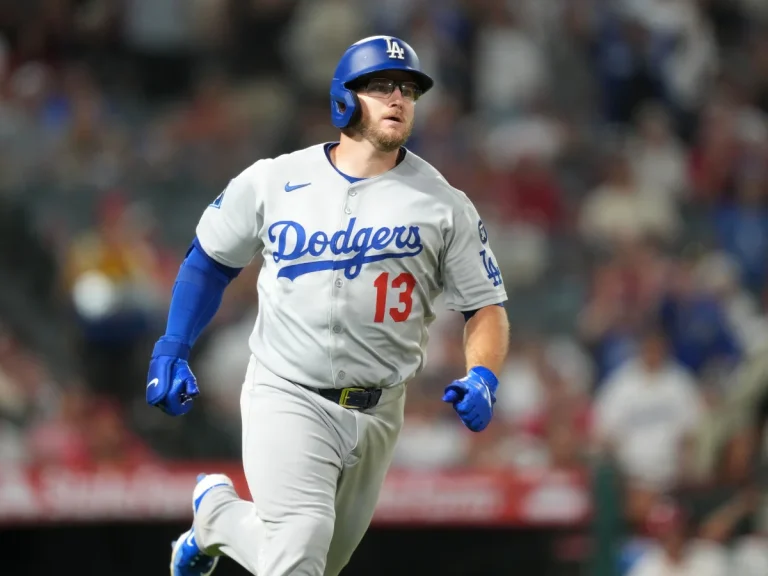 Max Muncy Dodgers lineup update