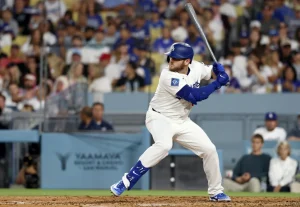 Dodgers Manager’s 5-Word Max Muncy Injury Update Sparks Buzz