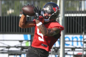 Raiders Eye Michael Mayer Trade, Target 6-Time All-Pro WR Tyreek Hill to Boost Offense