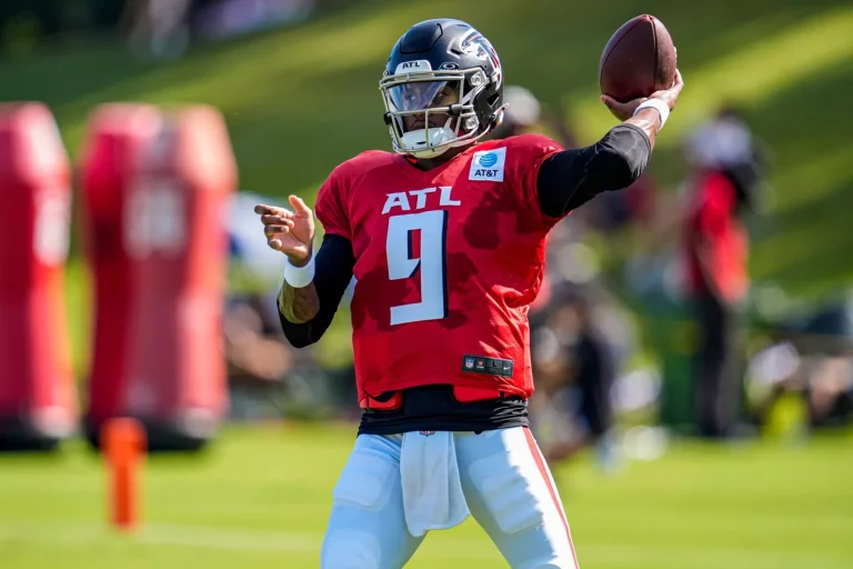 Michael Penix Jr Falcons quarterback