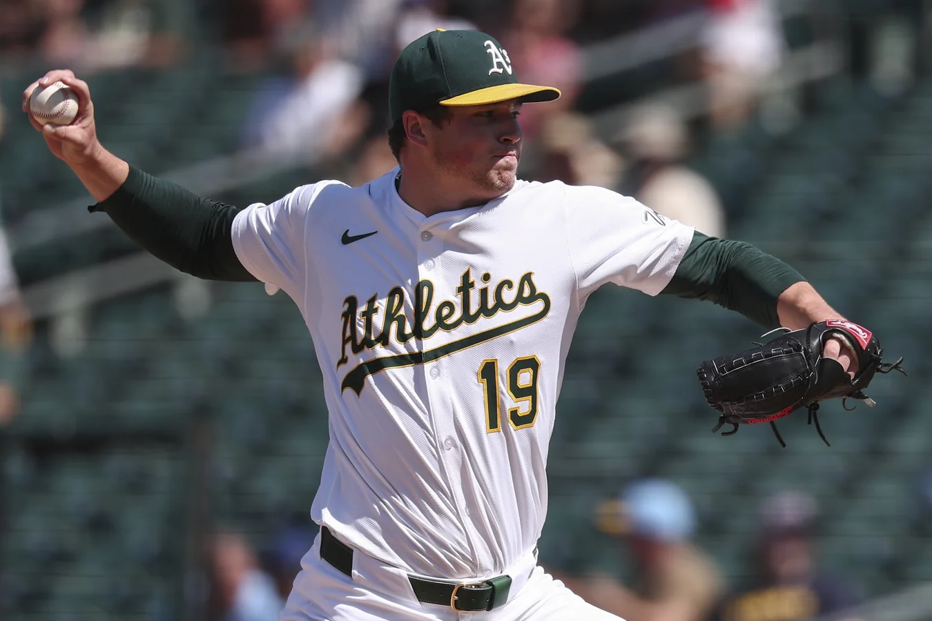 Miles Mikolas