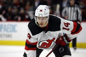 Dallas Stars Add Nathan Bastian to Boost Physicality and Depth in 2025-26 Lineup