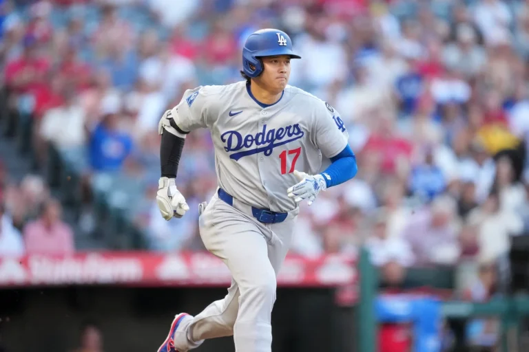 Nicky Lopez Cubs defensive specialist