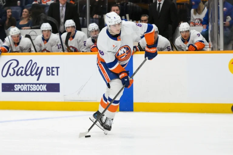 Noah Dobson Canadiens trade impact