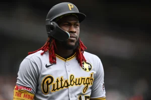 Oneil Cruz Injury Deals Major Blow to Pirates’ Playoff Hopes as Team Faces Critical Setback