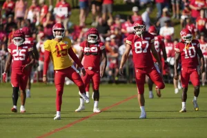 Patrick Mahomes Takes on Blindfolded Football Challenge for the First Time with Chiefs Before Preseason Kickoff