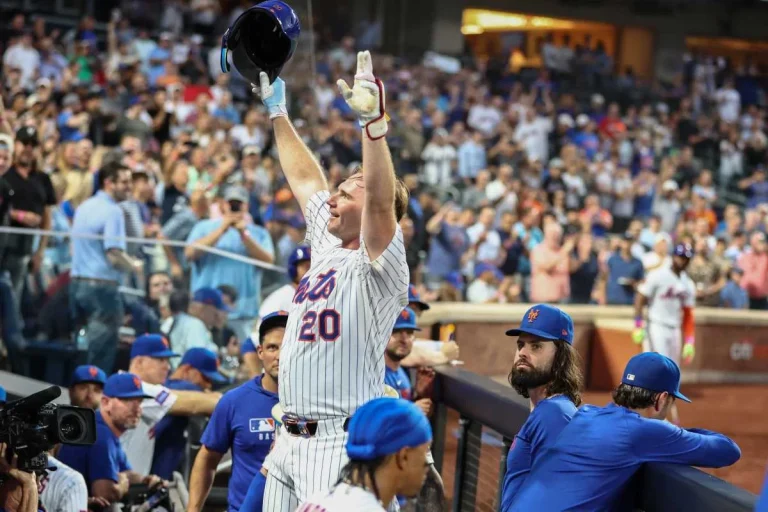 Pete Alonso home run record