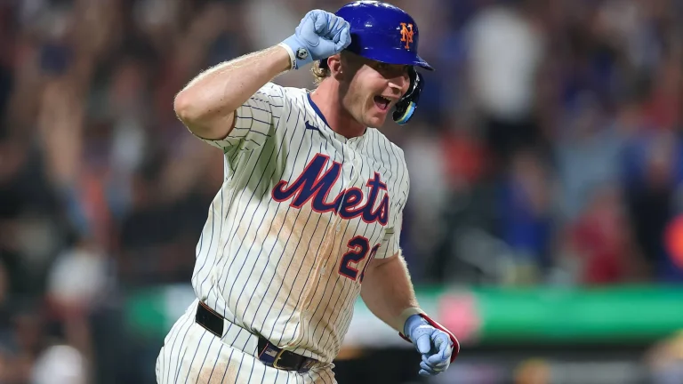 Pete Alonso milestone home run