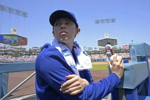 Roki Sasaki Dodgers Return Delay Sparks Doubt Ahead of Key Games