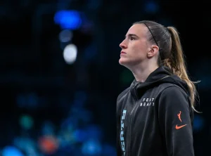 Sabrina Ionescu WNBA Prop Bet: Can She Break 17.5 Points Against Tough Minnesota Defense Tonight?