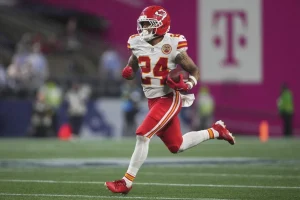 Andy Reid Poised to Cut Skyy Moore as Chiefs Face Tough Roster Decisions Ahead of Season