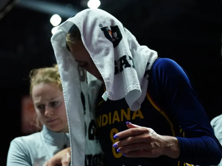 Sophie Cunningham MCL tear injury