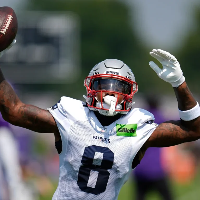 Stefon Diggs Patriots injury update