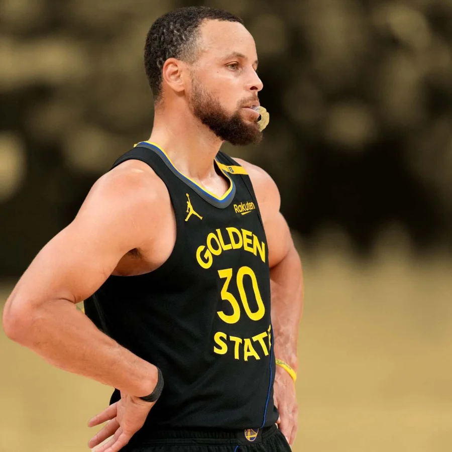 image-of-stephen-curry-02-08-2025 Stephen Curry