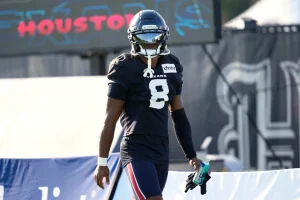 Cowboys Eye Stephon Gilmore or Kendall Fuller to Bolster Secondary Ahead of Week 1 Showdown