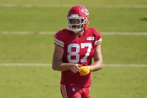 Patrick Mahomes Roast Travis Kelce’s Throwback Post Ahead of Chiefs’ 2024 Season Showdown