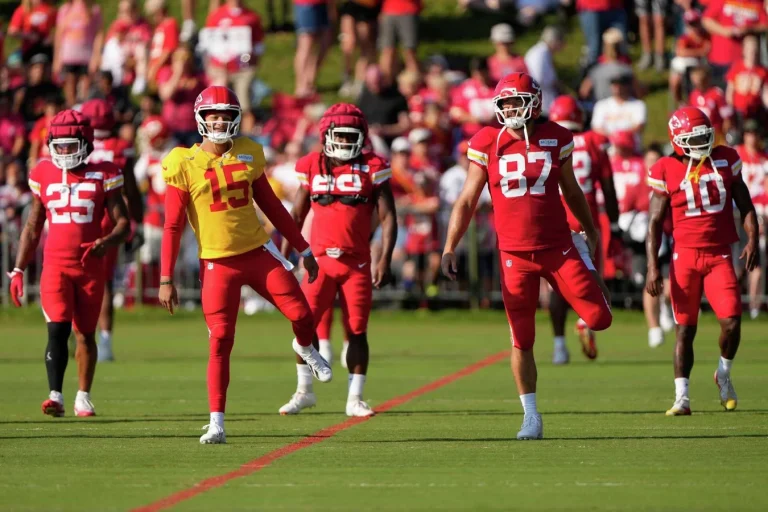 Travis Kelce teammates physical transformation