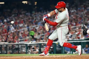 Trea Turner Sparks Phillies with Season’s First Home Run at Citizens Bank Park, Fans Go Wild