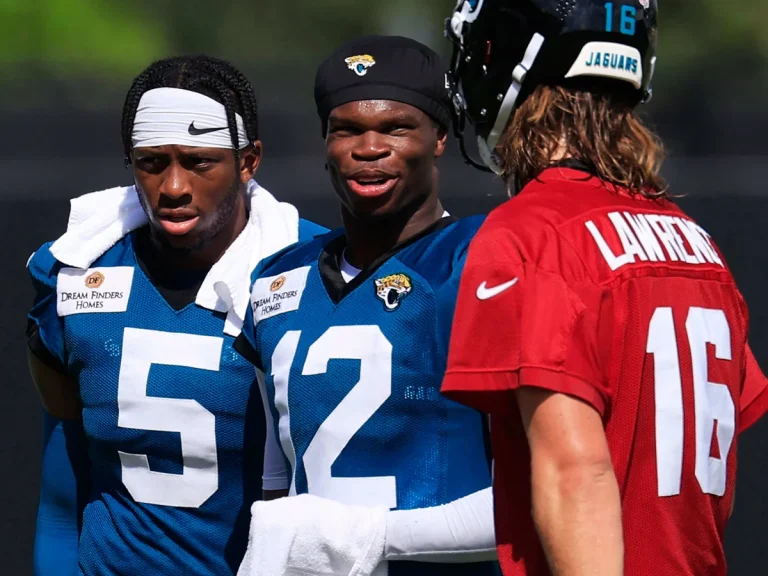 Trevor Lawrence Travis Hunter offense