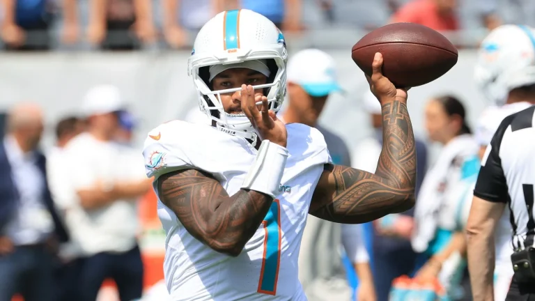 Tua Tagovailoa late-game execution