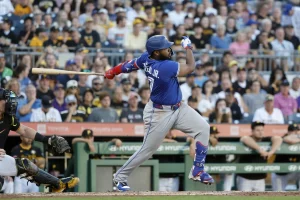 Tommy Pham Sparks Heated Bench-Clearing Clash with Tyler Heineman in Pirates’ 5-2 Win