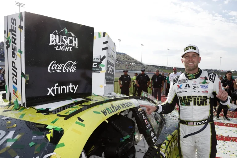 William Byron NASCAR victory Iowa