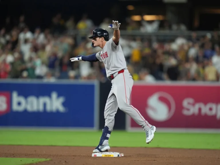 Xander Bogaerts Red Sox home run