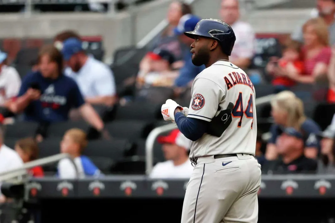 Yordan Alvarez Astros offense comeback